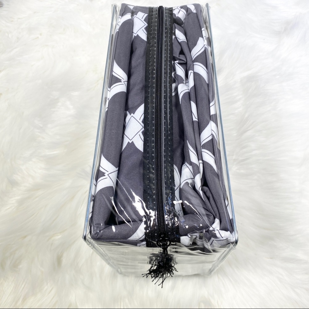 ⭐️SEE NEW LISTING⭐️Full 4pc Charcoal Arabesque Bedsheets - Picture 3 of 5